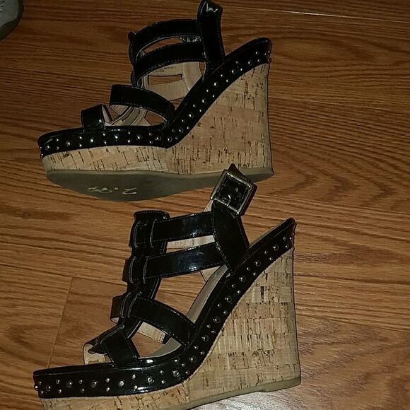 Steve Madden cork wedge  black platforms Sz. 7.5 - Picture 7 of 7